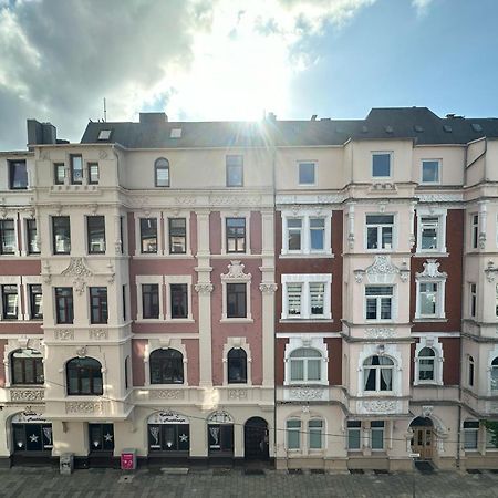 Exklusives Apartment Im Historischen Wohnhaus Mit Kamin, Bad & Viel Platz Bremerhaven Exterior photo
